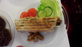 Hamburger selbstgemacht - ein kinderleichtes Rezept mit arabischem Fladenbrot